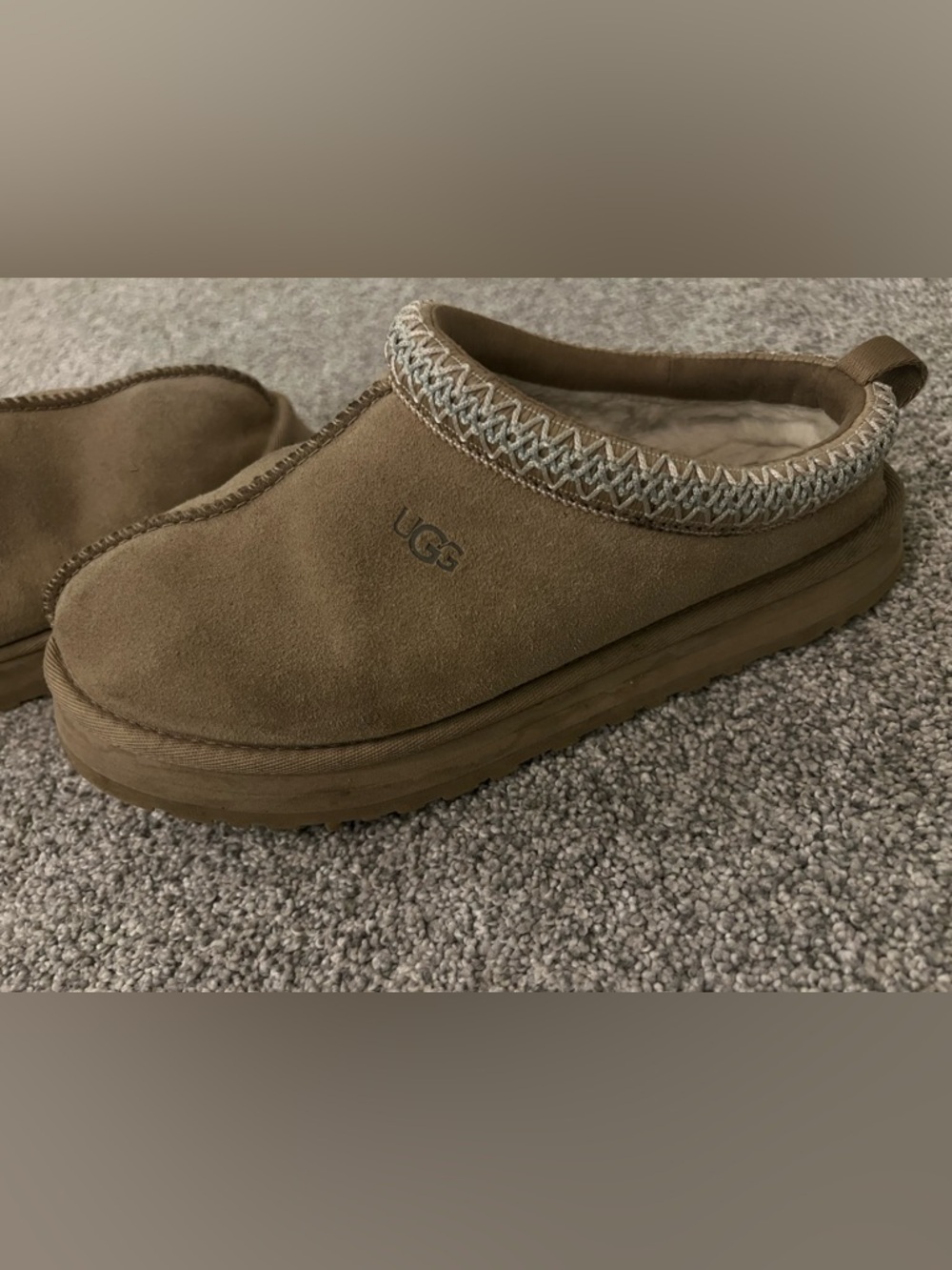 Ugg Girls’ Tazz Slippers
